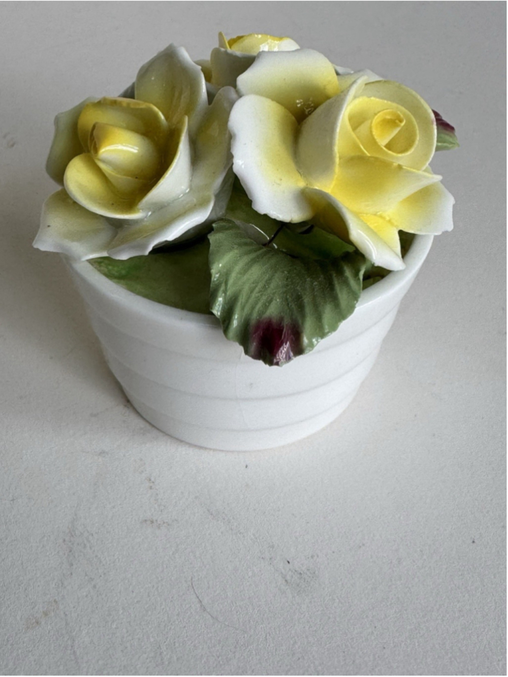 Vintage Aynsley England Hand Modelled & Painted Fine Bone China Flower Bouquet - Picture 2 of 12